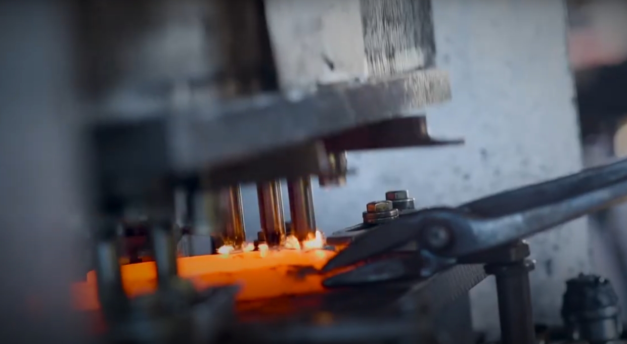 Chinese Horseshoe Factory - Custom & Wholesale Horseshoes