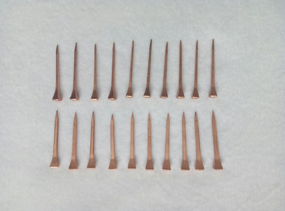 Kupferbeschichtete Rennhufn&auml;gel im Gro&szlig;handel aus Stahl, flexibel und langlebig, Gr&ouml;&szlig;e E4, 475mm, 250 St&uuml;ck pro Schachtel