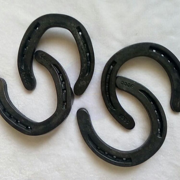 حدوات خيل فولاذية صينية من Qingdao Relia Metal Products للقفز، مقاس 000، متاحة بالجملة وبخدمة OEM
