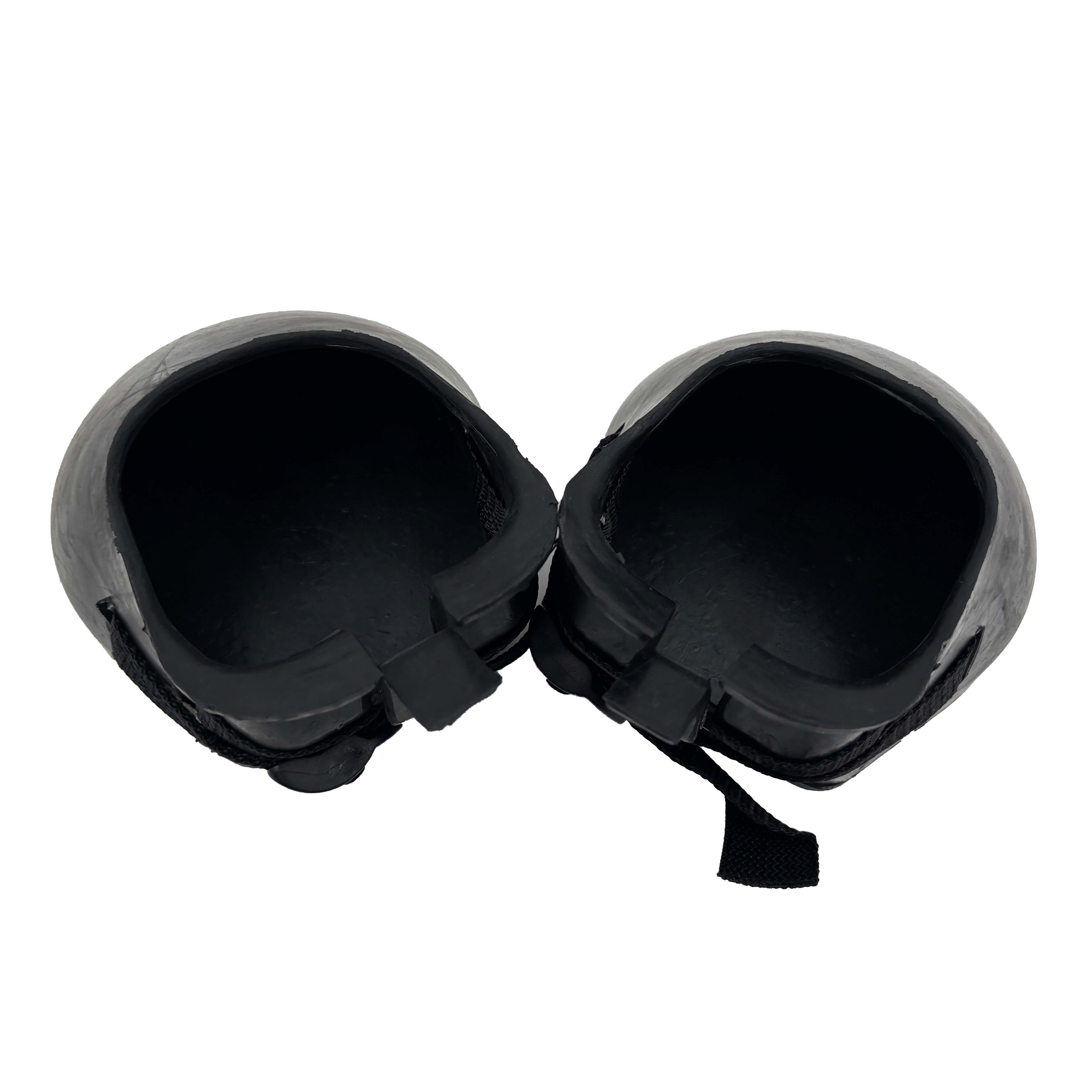 Schwarze Hufglocken f&uuml;r Hufschutz und Reitsport