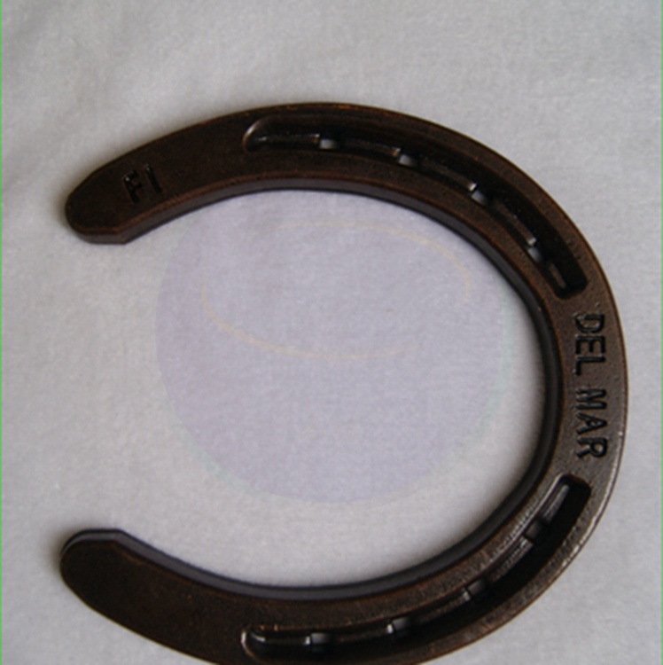 Chinese Factory Direct Wedding Golden Horseshoe Gift for Brides High Quality Steel Anti Rust Finish Available in Multiple Sizes