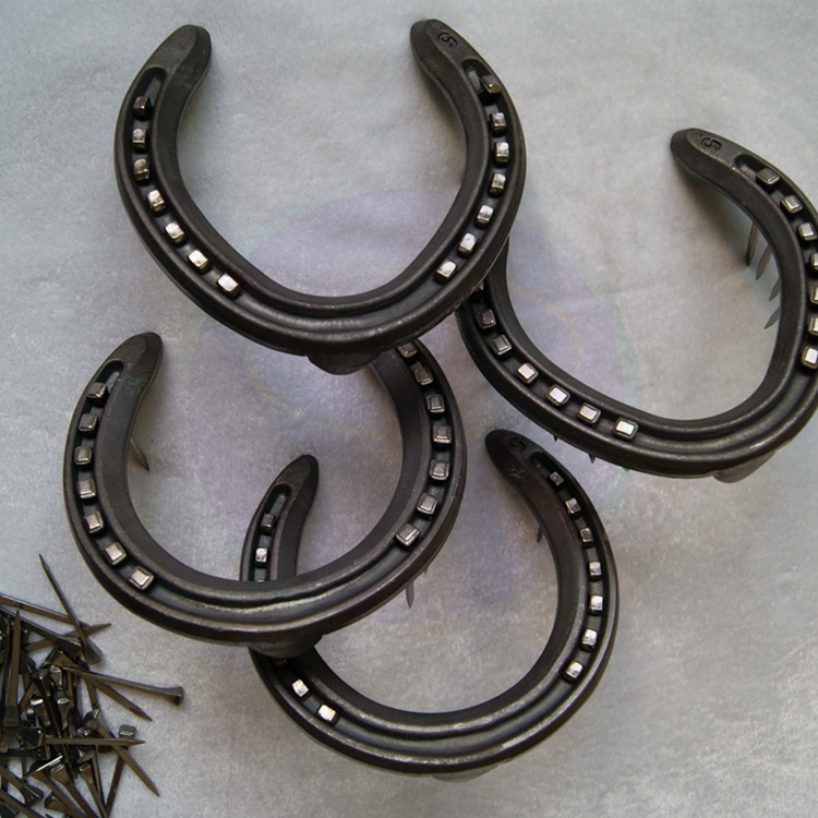 Fers &agrave; cheval de saut en acier professionnel, vente en gros d'usine chinoise, avec excellente performance antid&eacute;rapante et plusieurs tailles disponibles