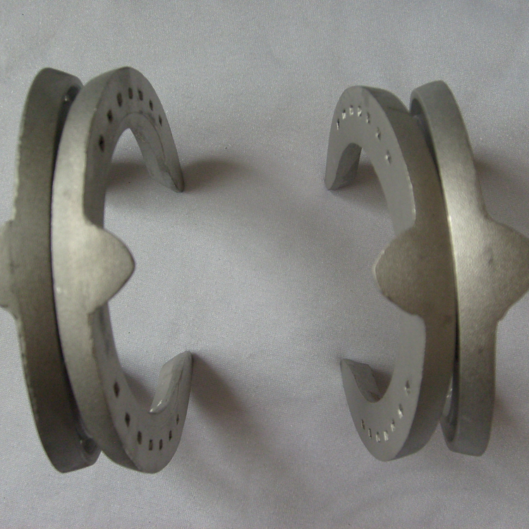 Factory Direct Sales Forged Aluminum Alloy Horseshoes for Racing Available in Multiple Sizes OEM Accepted