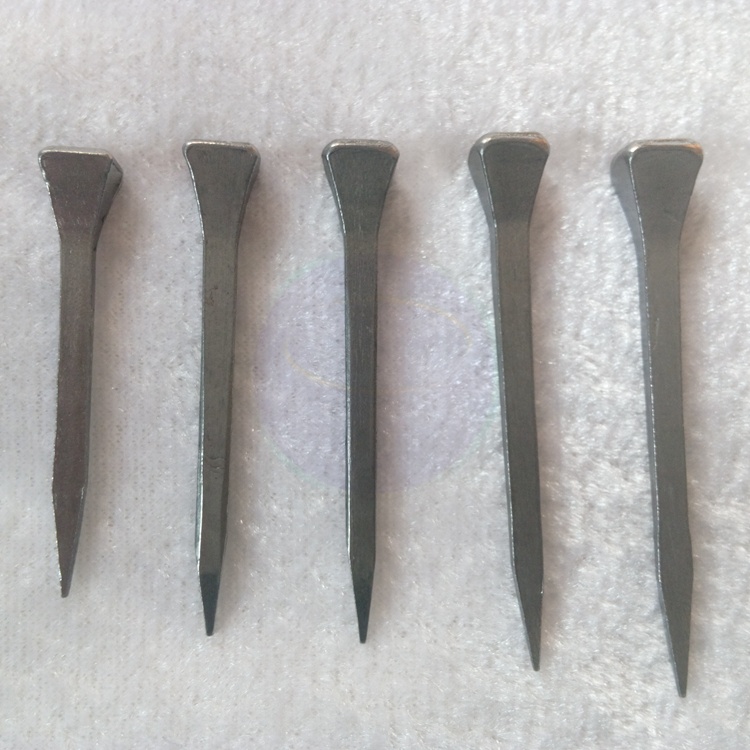 Direktlieferung aus chinesischer Fabrik: Stahl-Hufeisenn&auml;gel f&uuml;r den Pferdesport, Eisenstifte der E-Serie, leicht, 51mm, glatte Oberfl&auml;che