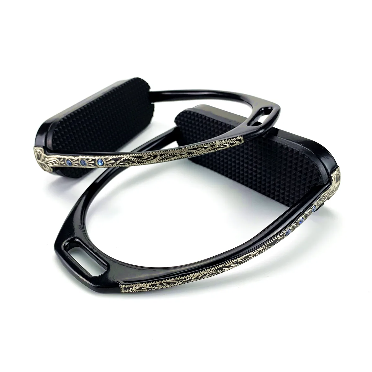Lacquered Malleable Iron Fillis Horse Riding Stirrups — product image 1